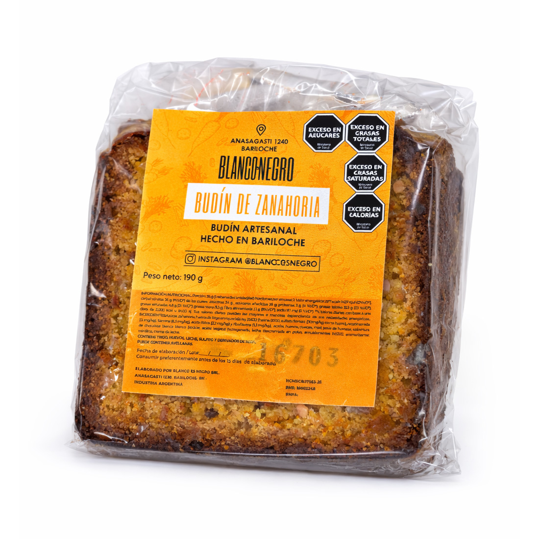 Budin de Zanahoria Blanco es Negro